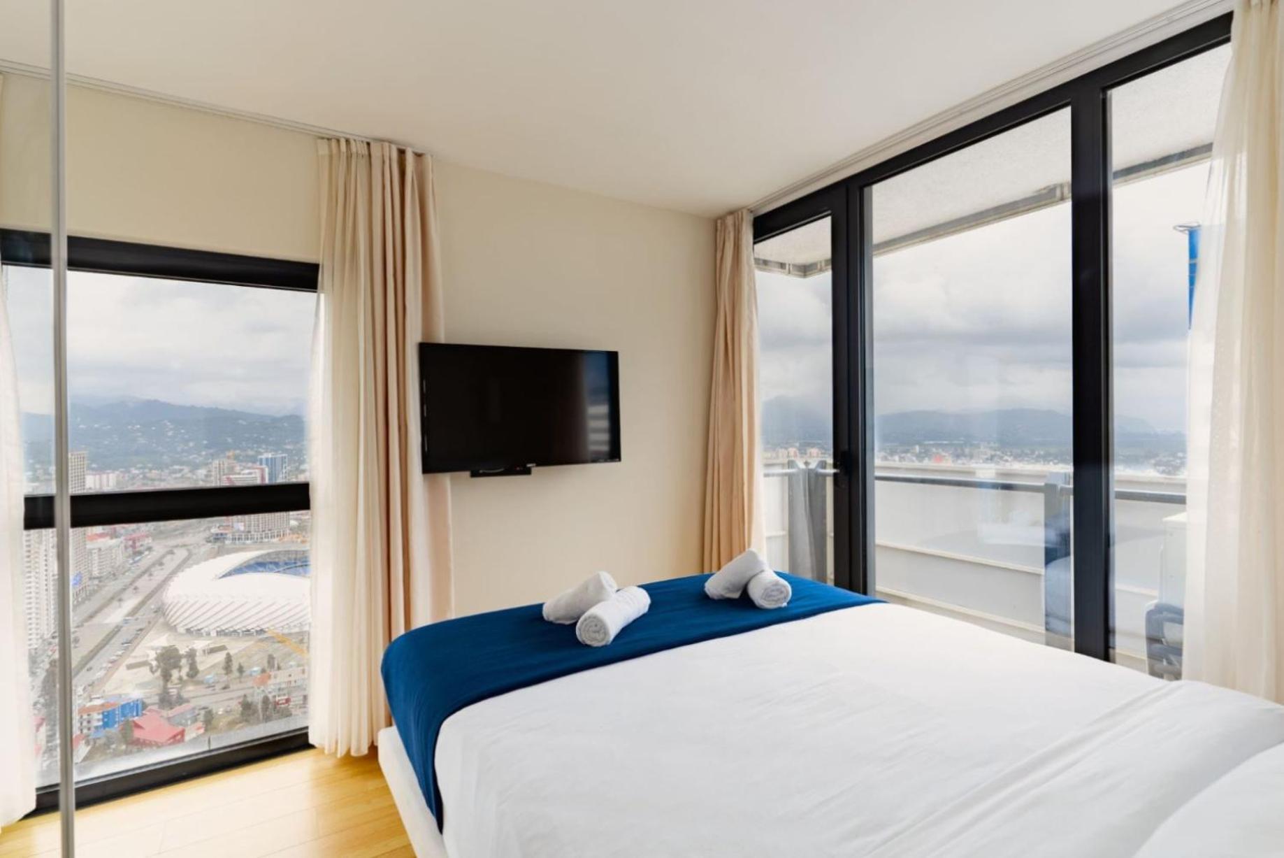 Deluxe Aparthotel In Orbi City บาทูมิ ภายนอก รูปภาพ